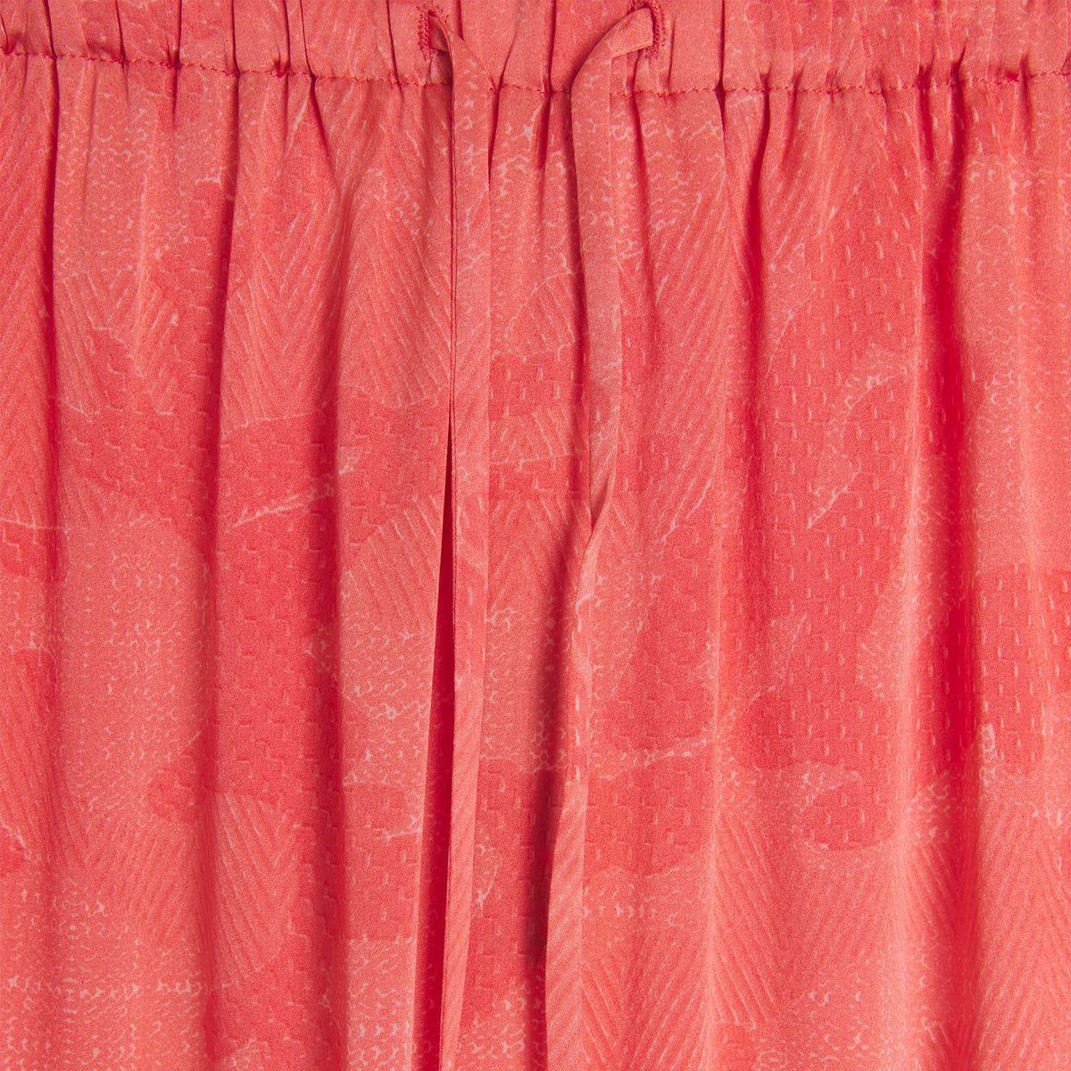 Skirt Loupe Covering